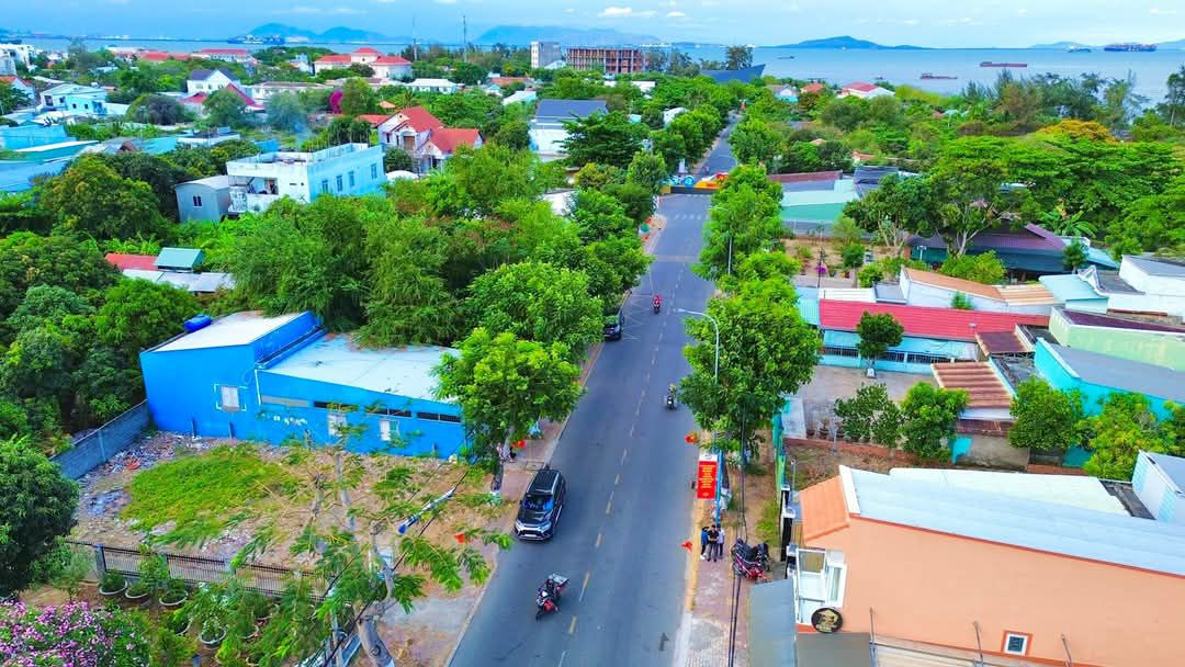 Nhà mặt tiền Duyên Hải, Thị trấn Cần Thạnh 210m² giá 15 tỷ - Địa điểm lý tưởng cho kinh doanh!