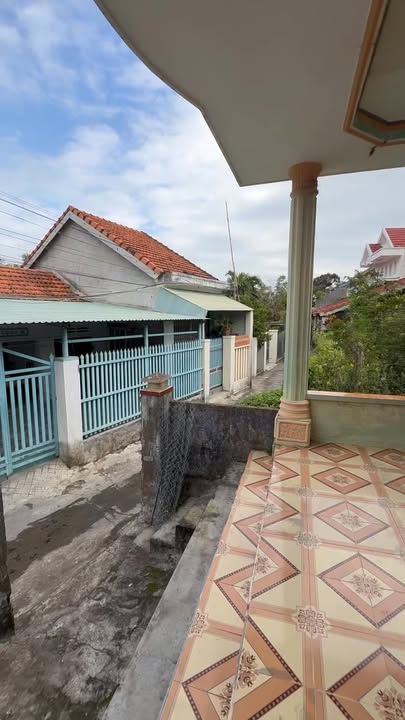 Nhà cấp 4 Tuy Hòa 150m² giá 2.45 tỷ - Vị trí siêu đẹp gần cầu Hùng Vương!