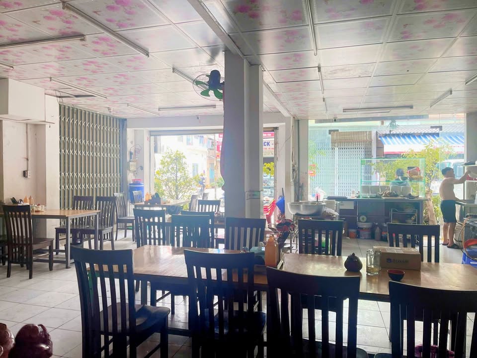 Bán nhà mặt tiền kinh doanh 152m² đường 26-3, Bình Tân giá 10 tỷ - Tiềm năng khai thác lớn!