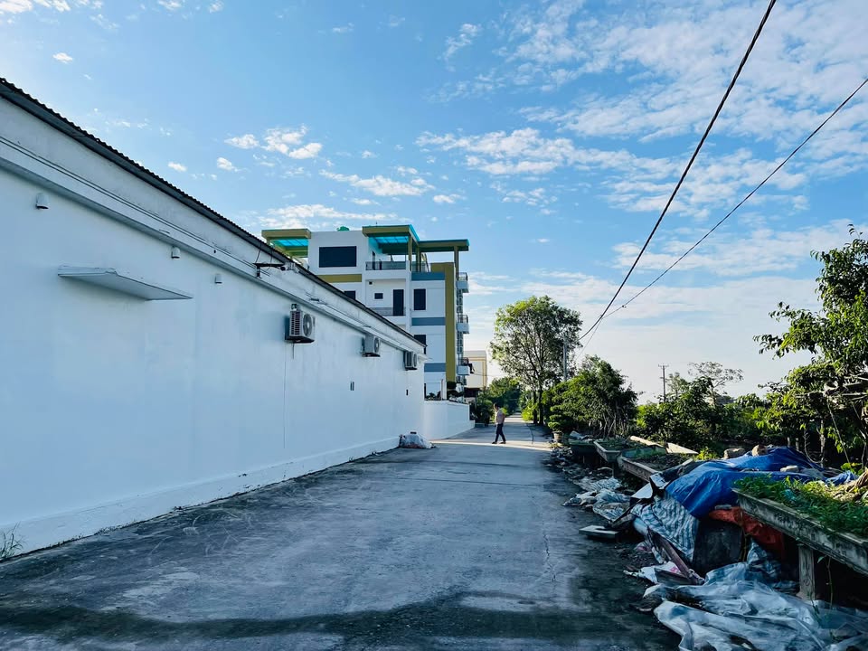 Nhà 1 Tầng Xóm 4 Đường 481 Kim Đông 200m² - Xây Kiên Cố, Còn Mới!