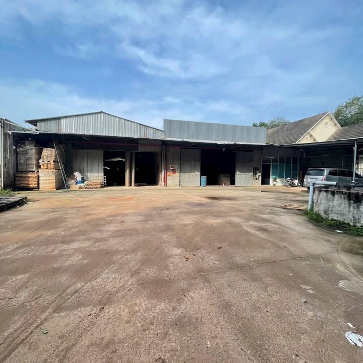 Cho thuê xưởng 1700m² tại An Tây, Bến Cát - Giá 30 triệu/tháng, giao ngay!