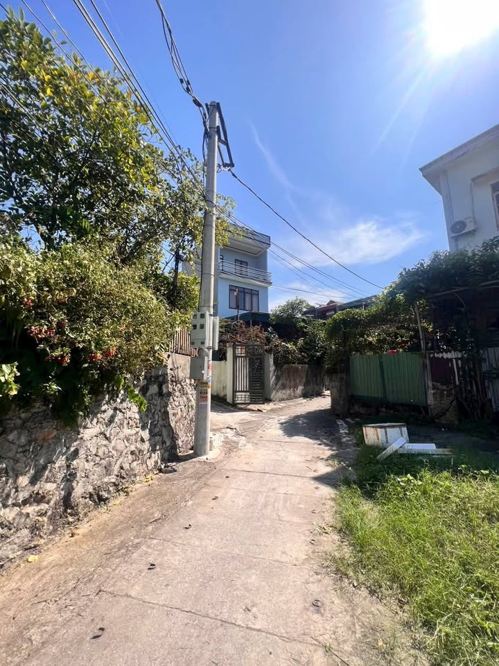 Nhà cấp 4 Hà Tu Hạ Long 56m² giá 700 triệu - Sổ đỏ chính chủ, giao dịch nhanh!