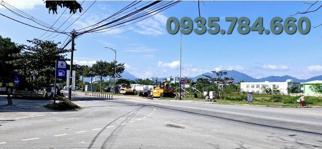Đất nền Hòa Khánh Đà Nẵng 100m² giá 2.65 tỷ - Đường lớn, gần trường học!