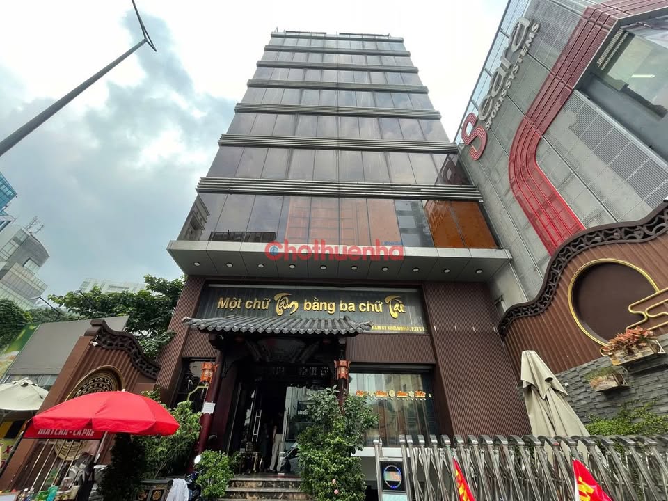 Cho thuê FrontHouse 180m² tại Nam Kỳ Khởi Nghĩa, Quận 3 - Cơ hội vàng cho doanh nghiệp spa!