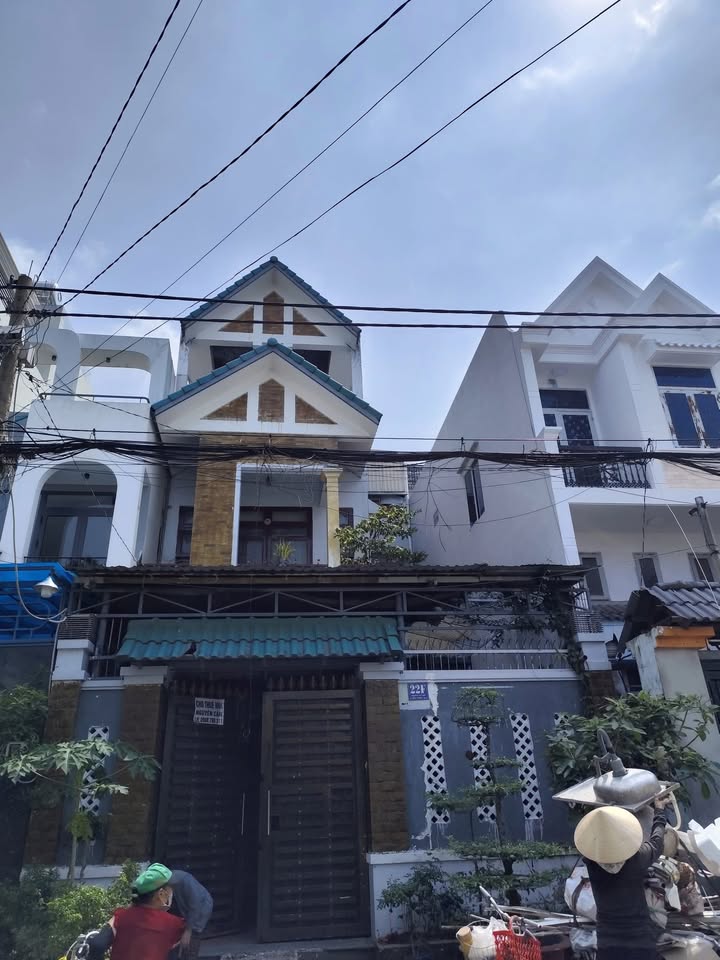 Cho thuê biệt thự mini đường HT 18, quận 12, 140m² - Tiềm năng kinh doanh tuyệt vời!