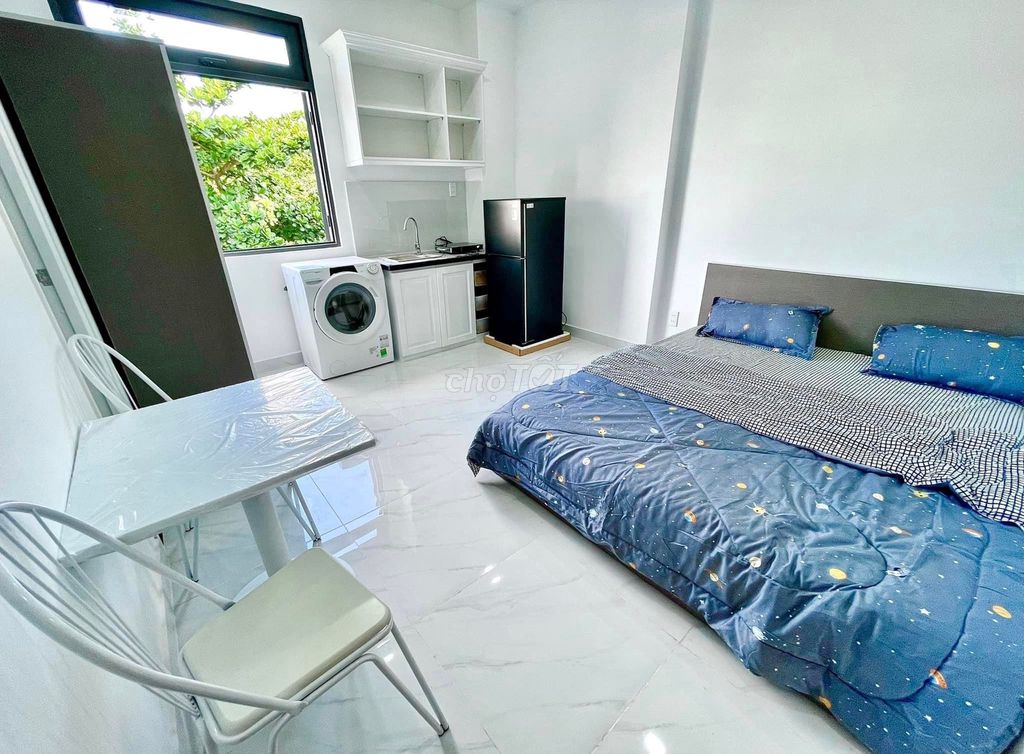 Phòng Ban Công - Xô Viết Nghệ Tĩnh, Bình Thạnh 30m² giá 4.8 triệu - Nội thất cao cấp, an ninh hiện đại!