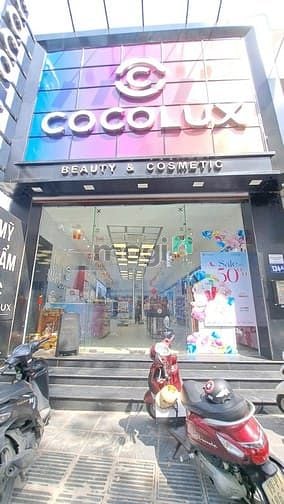 Bán mặt phố Ngô Thì Nhậm 125m² giá 150 tỷ - Phố VIP kinh doanh sầm uất!