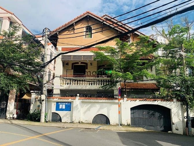 Cho thuê biệt thự Ung Văn Khiêm Bình Thạnh 800m² - Không gian sống hoàn hảo!