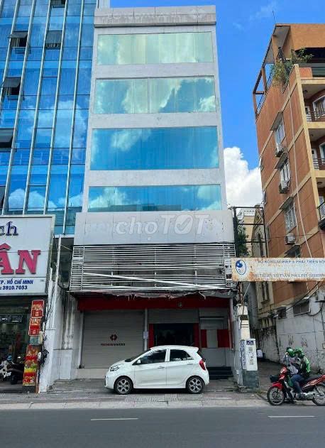 Tòa nhà góc 2 mặt tiền Trương Định, Quận 3 - Diện tích 162.5m² giá 190 triệu - Vị trí đắc địa cho thương hiệu cao cấp!
