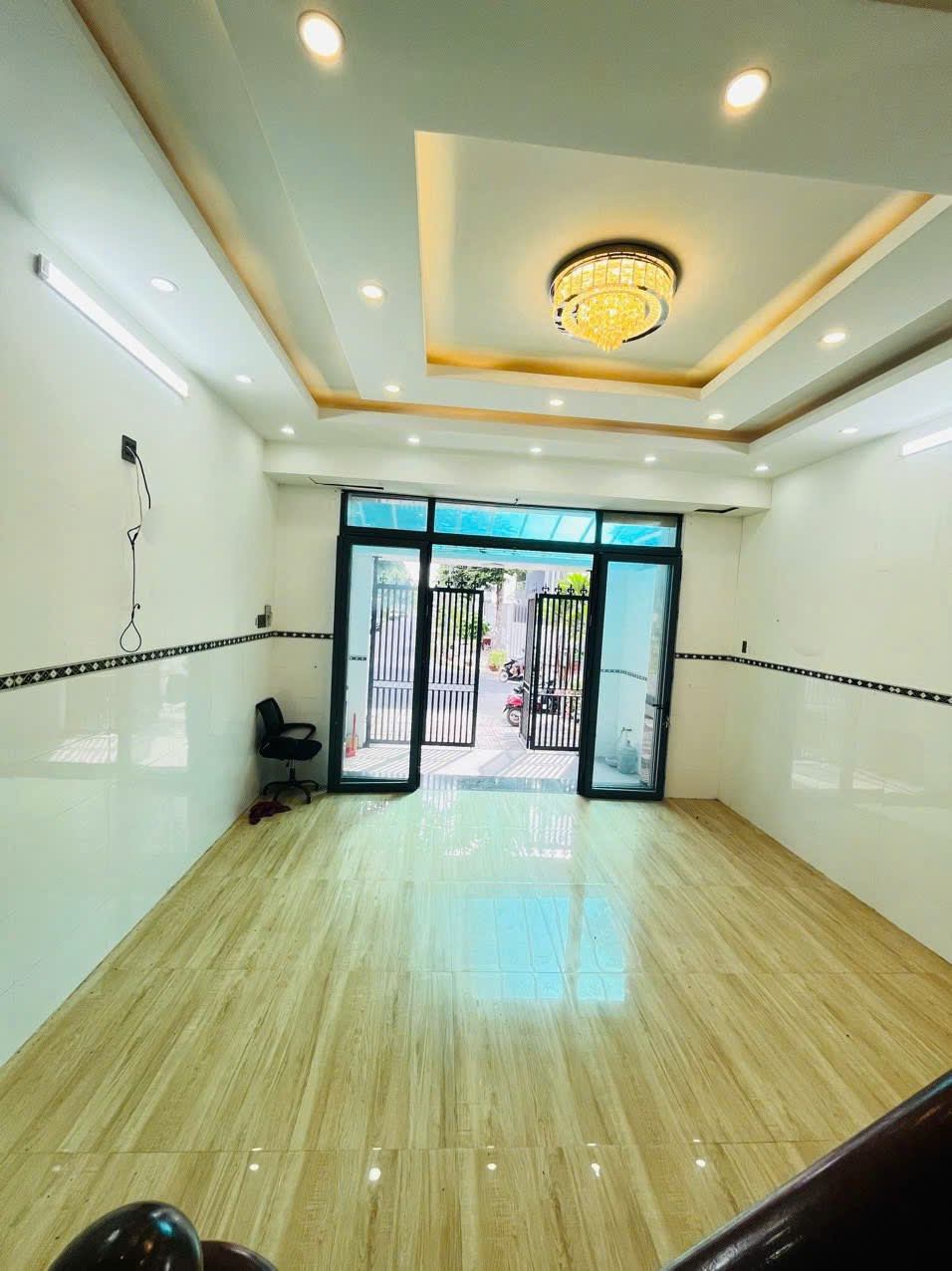 Nhà cho thuê 90m² tại Phú Thứ, Cái Răng - Nội thất đầy đủ, thích hợp mở văn phòng!