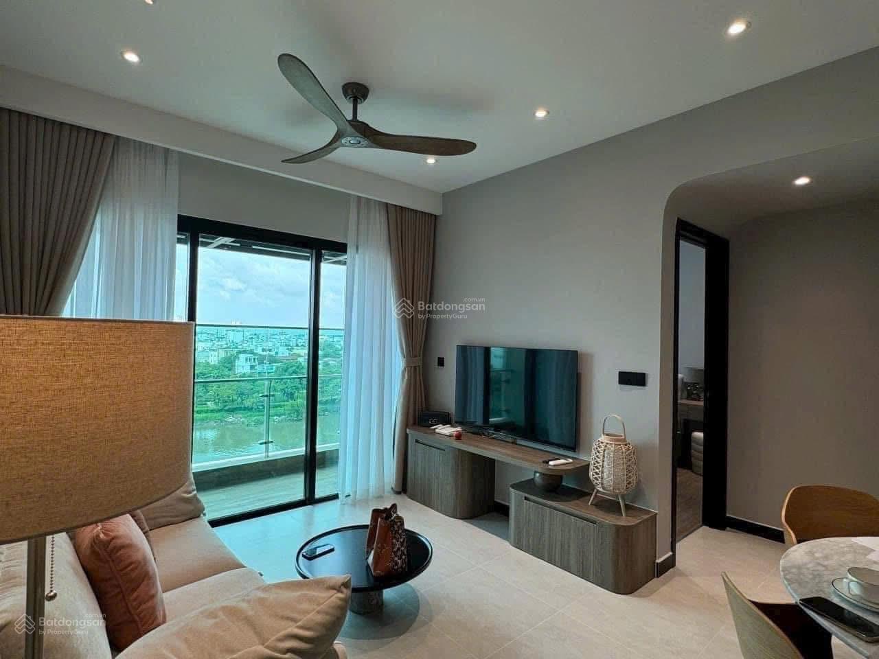 Căn hộ De La Sol Quận 4 76m² giá 8.2 tỷ - Sẵn sàng vào ở ngay!