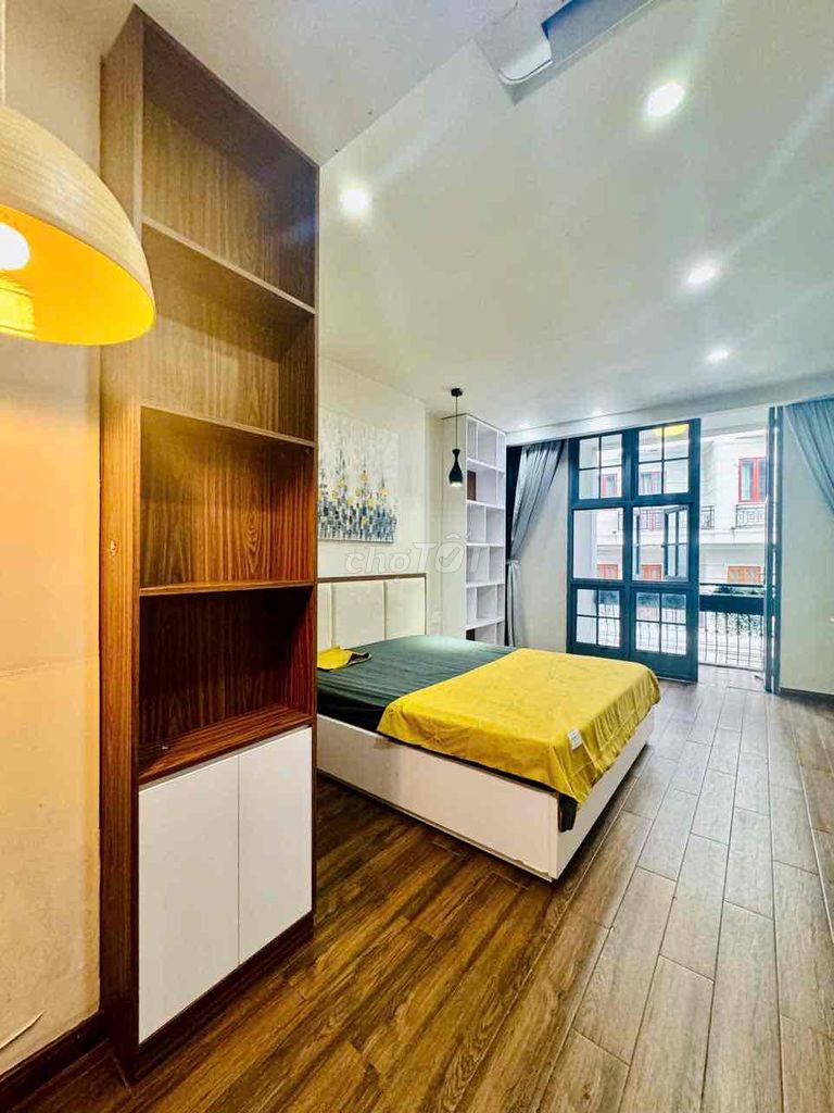 Căn hộ Studio Nguyễn Cửu Vân 42m² giá 9.2 triệu - Thiết kế hiện đại, đầy đủ nội thất!