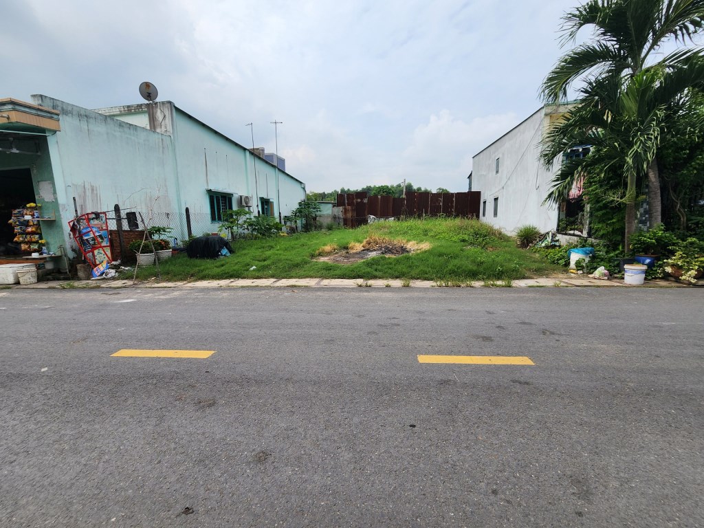 Đất đẹp Củ Chi 210m² giá 1.58 tỷ - Đầu tư ngay trước khi tăng giá!