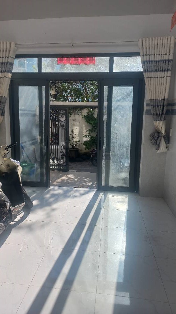 Nhà 5 tầng Bùi Minh Trực, Quận 8 - 60m² giá 8 tỷ - Vị trí VIP, vào ở ngay!