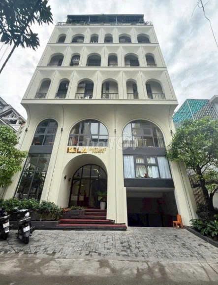 Cho thuê nhà mặt tiền Điện Biên Phủ, Quận 10 - Diện tích 280m², Giá 140 triệu/tháng, Kinh doanh tự do!