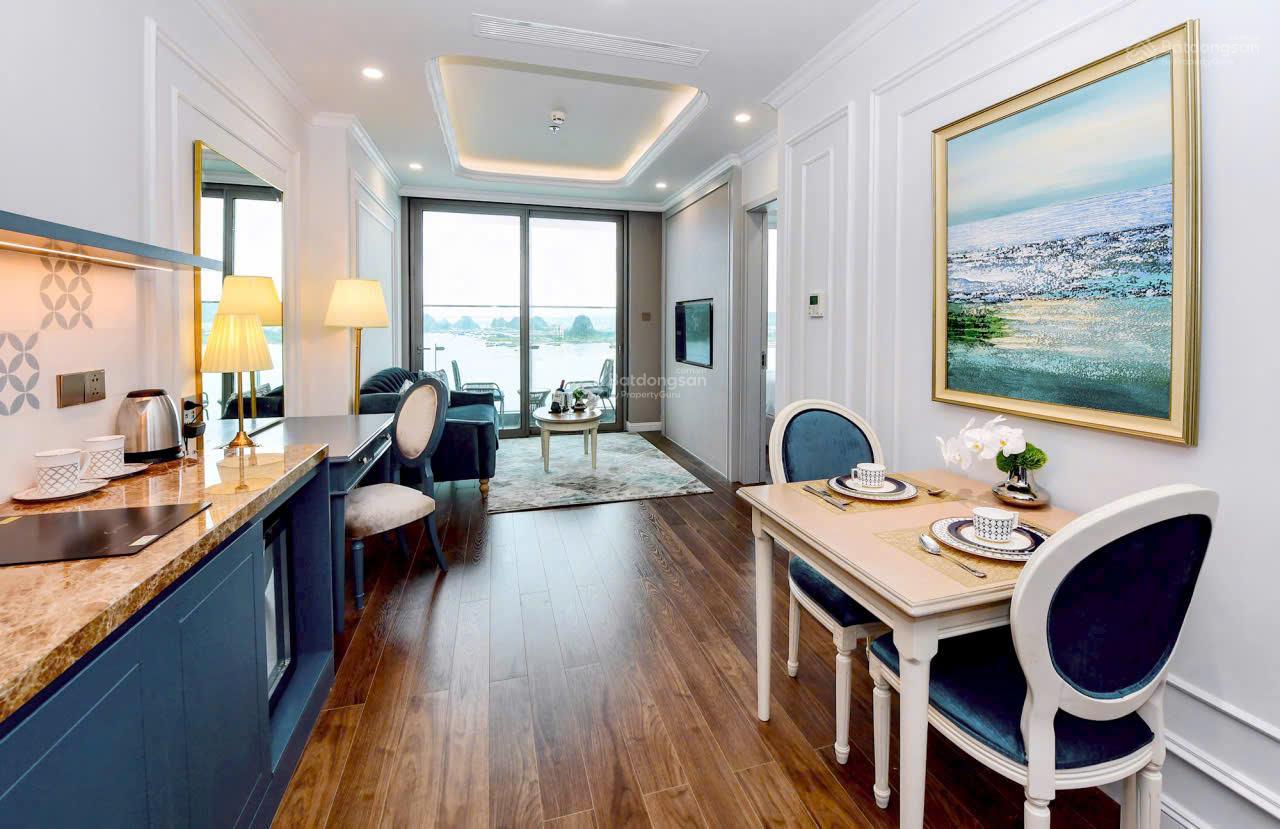 Bán condotel Crystal Holidays Harbour Vân Đồn, giá chỉ từ 2,1 tỷ, 29m2 view vịnh Bái Tử Long