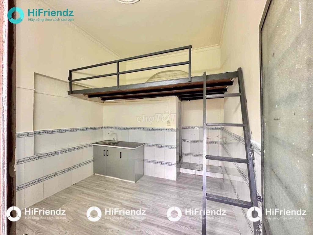 Phòng trọ có gác mới xây tại đường Nguyễn Sơn, 30m² - Giảm 500k tháng đầu!