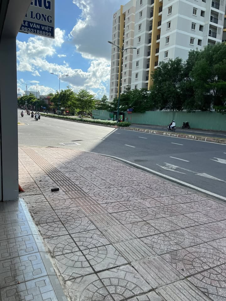 Mặt bằng cho thuê Lê Văn Việt Quận 9 70m² giá 15 triệu - Vị trí đắc địa cho kinh doanh