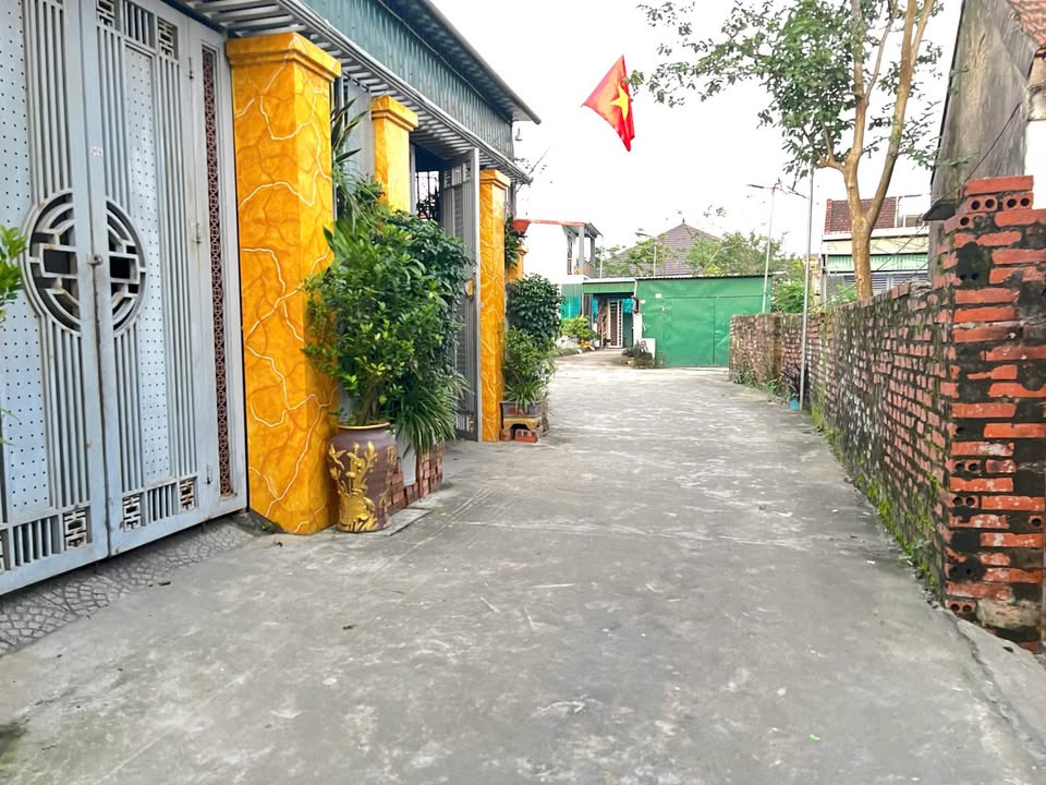 Đất nền đẹp tại xóm 6, Hưng Chính, TP Vinh 128.4m² giá 2.29 tỷ - Lô góc thoáng mát!