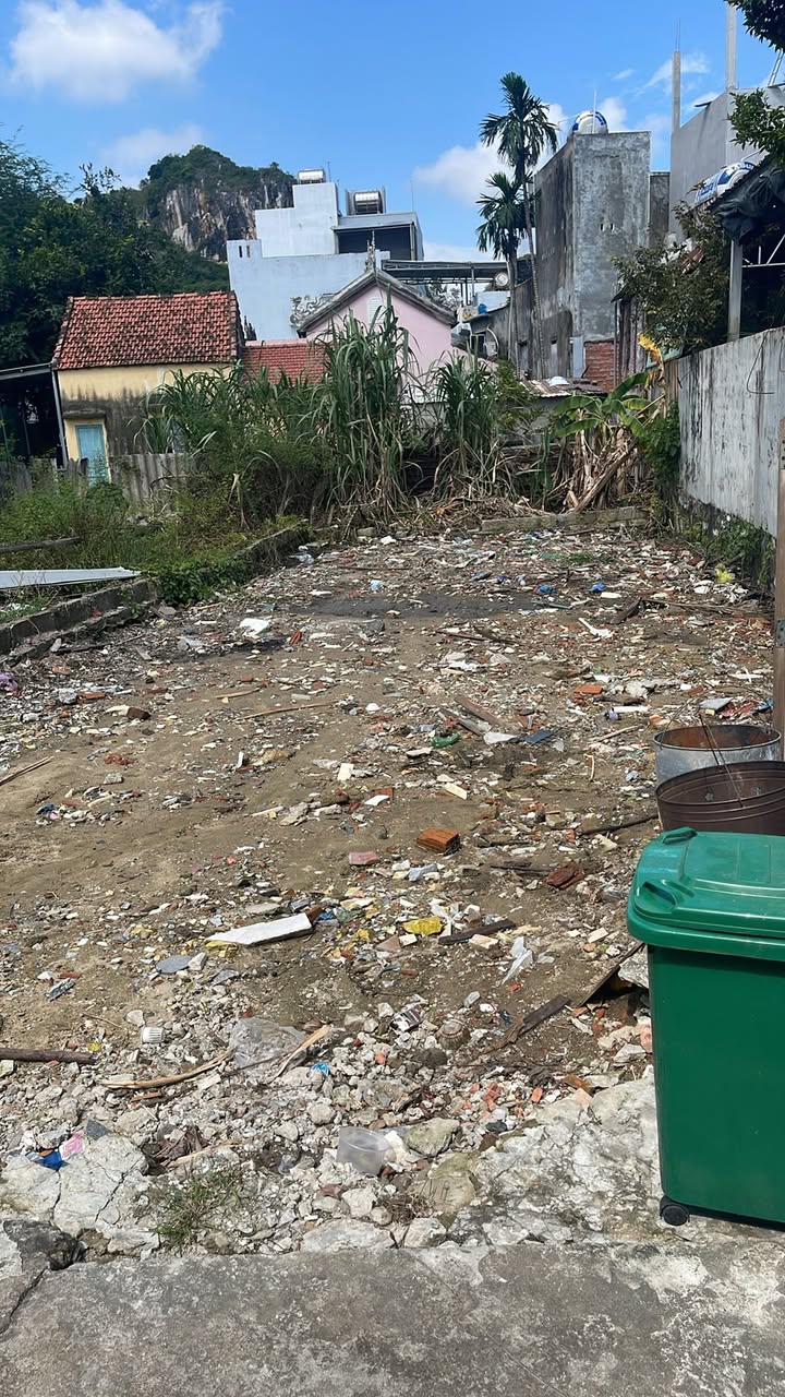 Lô đất Nguyễn Duy Trinh 111m² giá 3 tỷ - Tiềm năng đầu tư sinh lời!