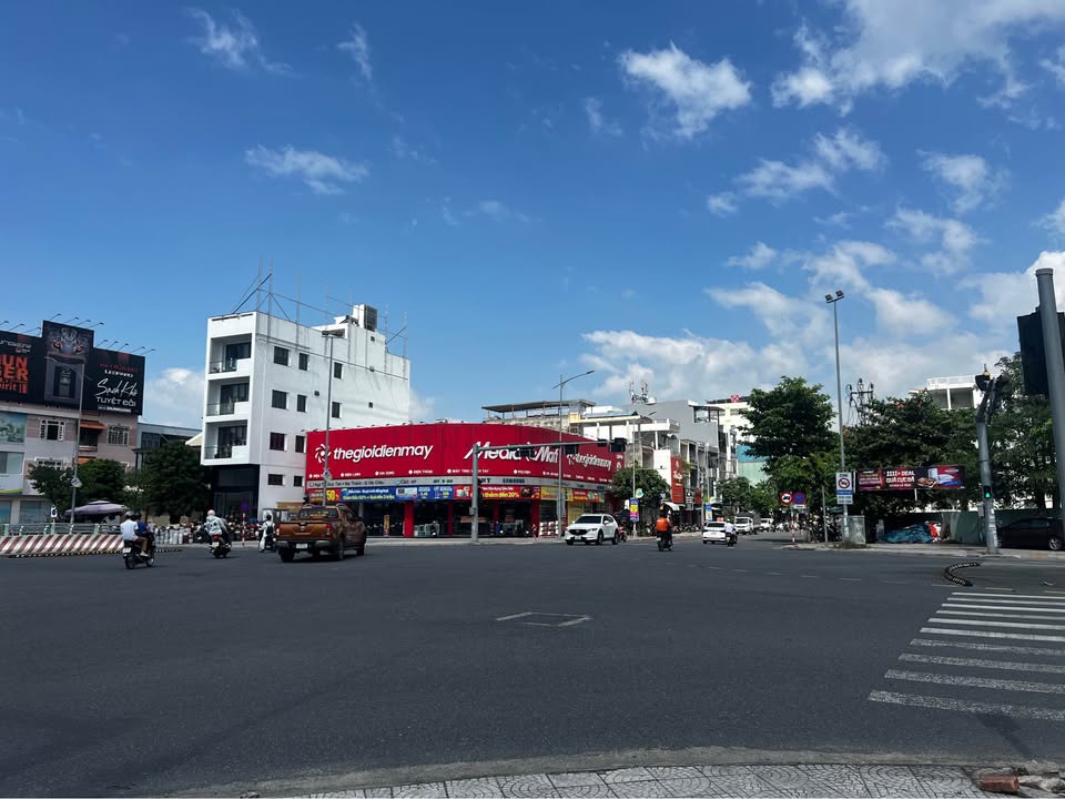 Lô góc VIP cho thuê tại Núi Thành - Duy Tân, 500m² - Giá cả thương lượng hấp dẫn!