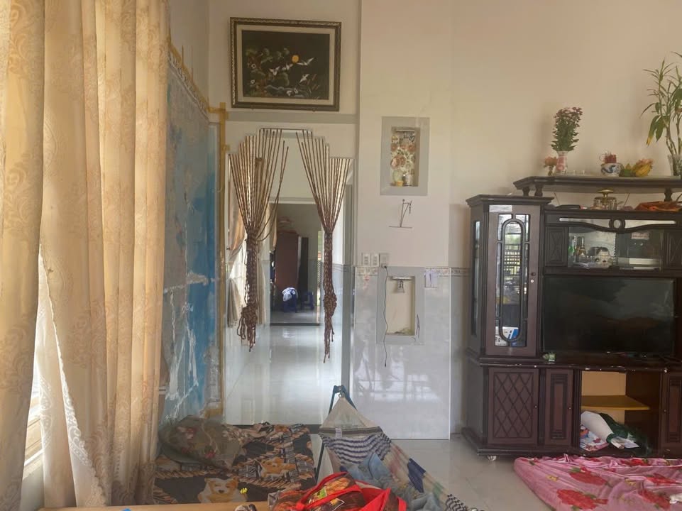 Nhà cấp 4 Thạnh Mỹ 228m² giá 2.35 tỷ - Vị trí thuận lợi gần quốc lộ 27!