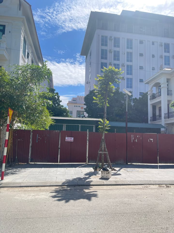 Đất Biệt Thự góc đường Chu Danh Tể, Bắc Giang 285m² giá 30 tỷ - View công viên tuyệt đẹp!