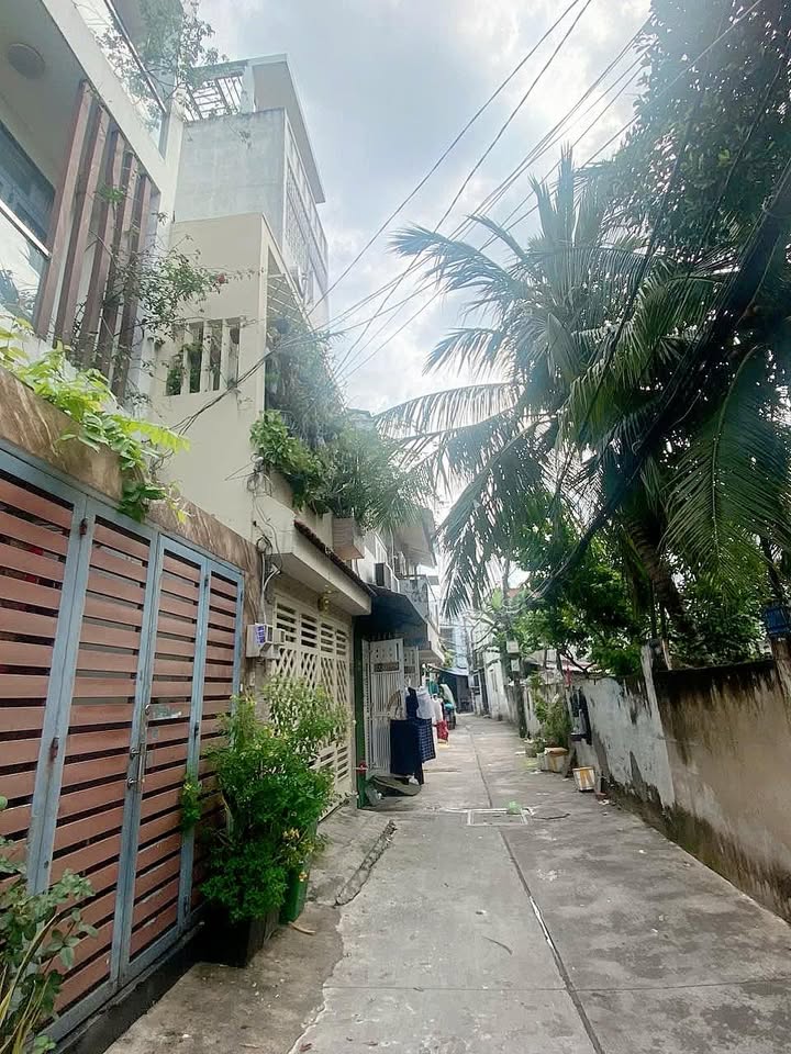 Nhà cấp 4 hẻm xe hơi Trường Chinh Tân Bình 54.28m² giá 6.5 tỷ - Tiện xây mới!