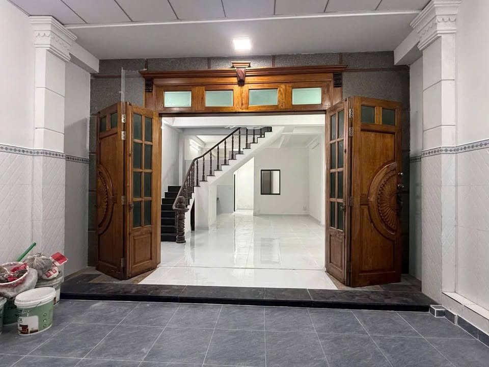 Nhà mặt tiền kinh doanh phường Hiệp Phú 98.8m² giá 8.9 tỷ - Đầu tư sinh lời ngay!