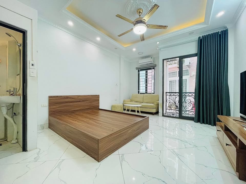 Căn hộ 1 phòng ngủ Lĩnh Nam 35m² giá 5.5 triệu - Full nội thất hiện đại!