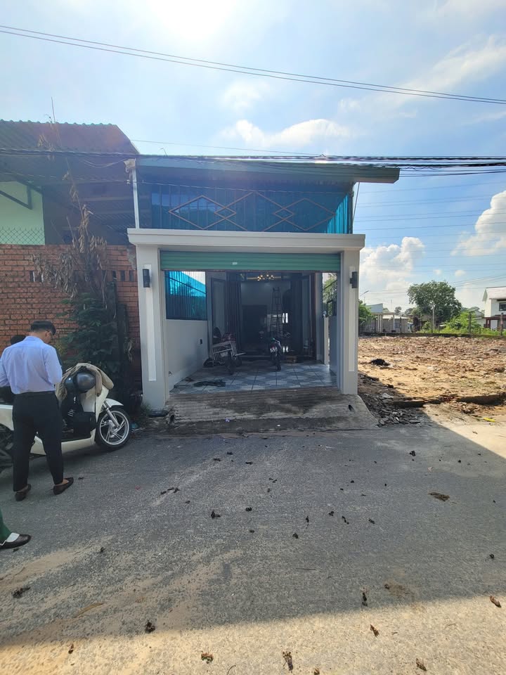 Nhà cấp 4 phường Thái Hòa, Tân Uyên 85m² giá 2.5 tỷ - Gần chợ Chí Hùng chỉ 500m!