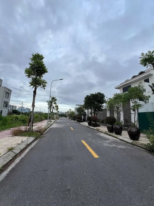 Đất TĐC 26ha Phú Xuân 63m² giá 2.2 tỷ - Cơ hội đầu tư hiếm có!