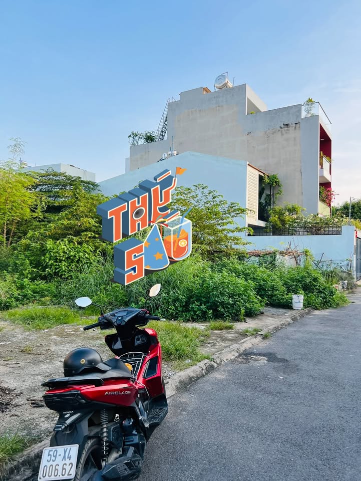 Đất nền Thủ Đức 114m² giá thỏa thuận - Sổ hồng riêng, hẻm xe hơi thuận tiện!