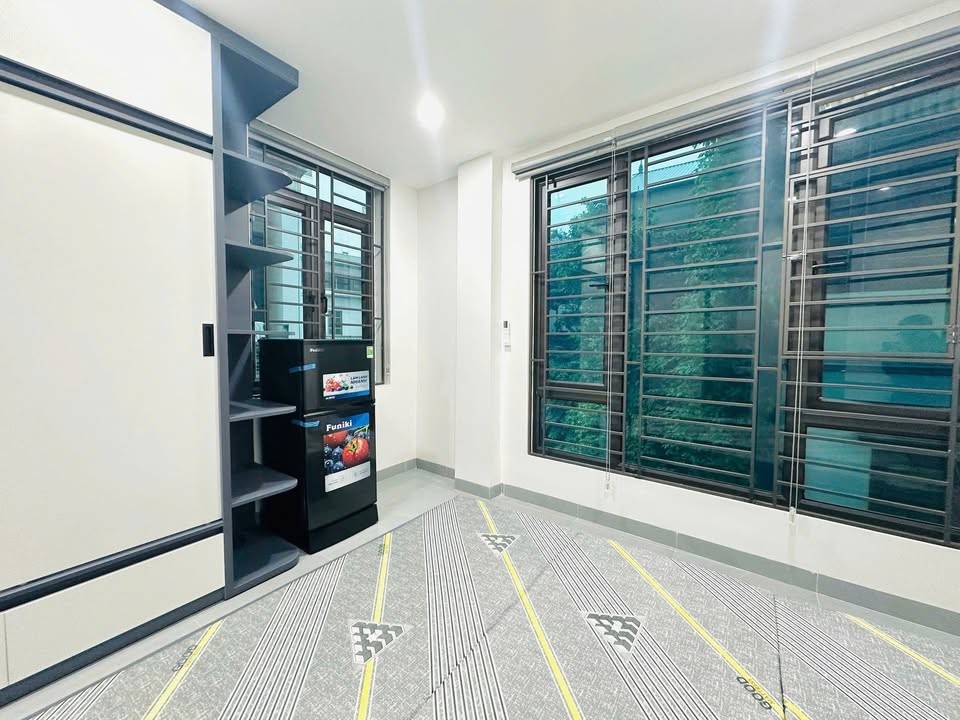 Phòng cho thuê tại Phú Diễn 25m² giá 4.2 triệu - Nội thất đầy đủ, sẵn vào ở ngay!