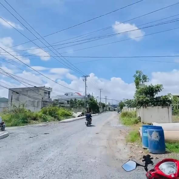 Đất nền Đức Hòa 1000m² giá 15.1 tỷ - Mặt tiền kinh doanh lý tưởng!