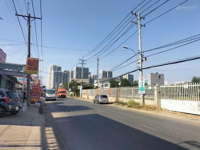 Đất thổ cư mặt tiền Nguyễn Xiển Thủ Đức 2300m² giá 180 tỷ - Cơ hội đầu tư hiếm có!