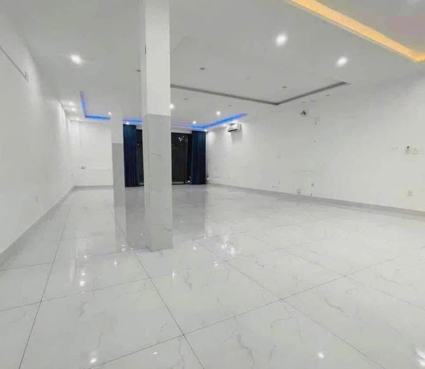 Cho thuê tòa nhà mặt tiền Hồ Xuân Hương, Ngũ Hành Sơn 190m² - Phù hợp mở văn phòng, spa!
