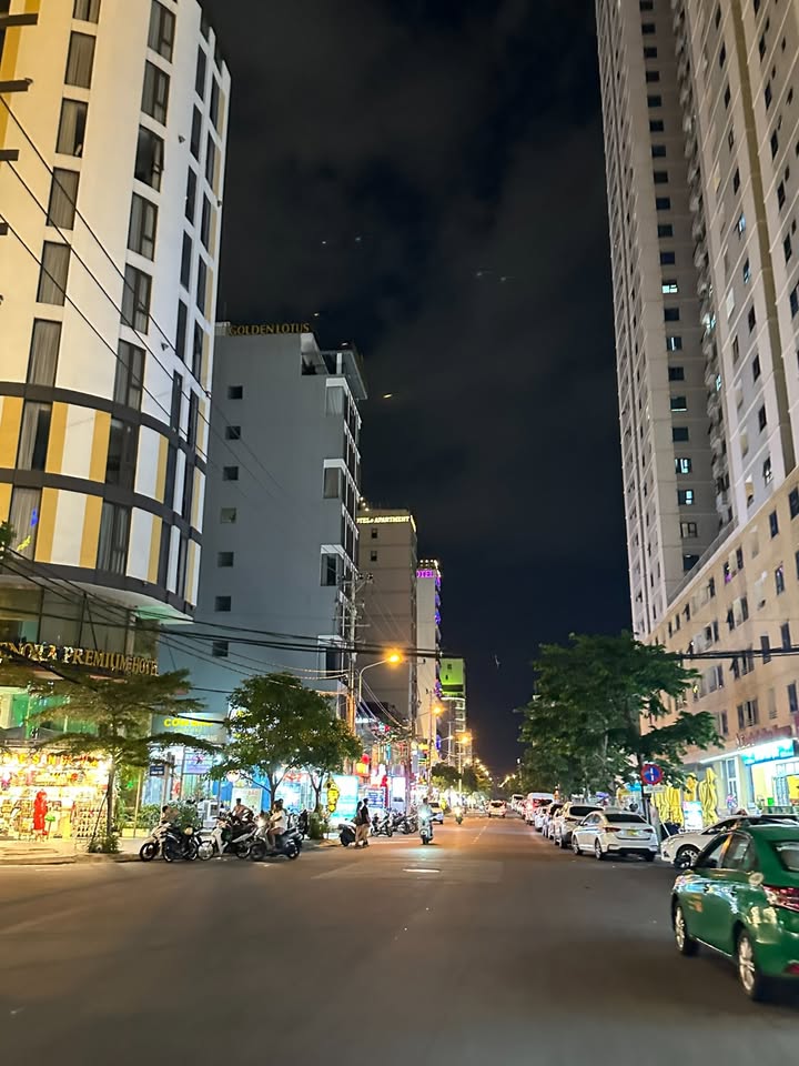 Cho thuê mặt bằng đường Ngô Thì Sỹ 620m² giá 120 triệu - Vị trí đắc địa khu phố Tây Đà Nẵng