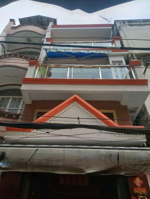 Nhà 4 Tầng Hẻm 5m Ngô Quyền, Quận 10 - Diện Tích 46m², Giá Thỏa Thuận!