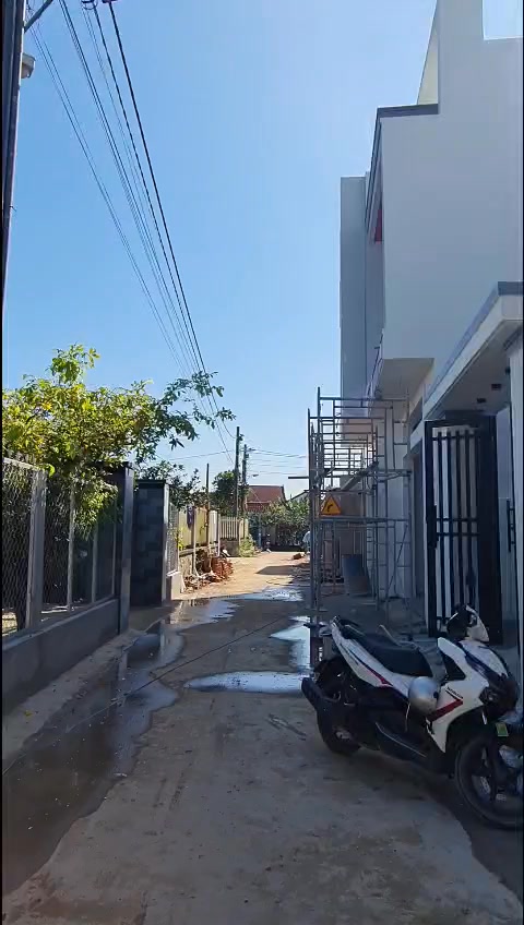 Nhà phố đẹp tại Tân Triều, Vĩnh Cửu, 87.5m² chỉ 1.9 tỷ - Sổ đỏ chính chủ!