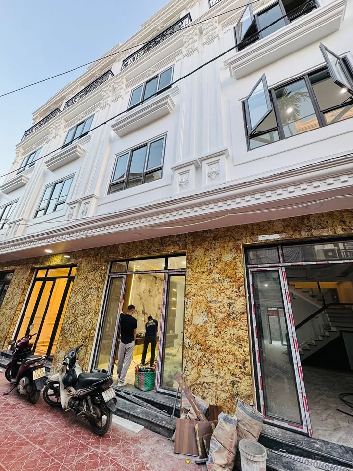 Nhà 4 tầng 278 Đà Nẵng, 47m² giá 3.75 tỷ - Siêu phẩm tại trung tâm Hải Phòng!