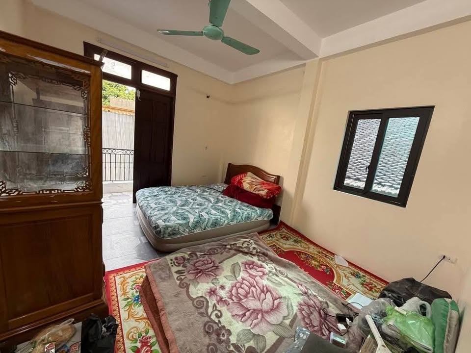 Nhà Cửu Việt Trâu Quỳ 55m² giá 6.3 tỷ - Vị trí đắc địa, kinh doanh sầm uất!