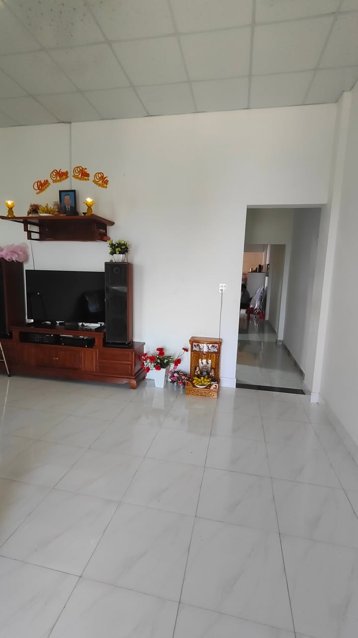 Nhà phố Trần Tế Xương, Bảo Lộc 100m² giá 1.65 tỷ - Cơ hội đầu tư tuyệt vời!