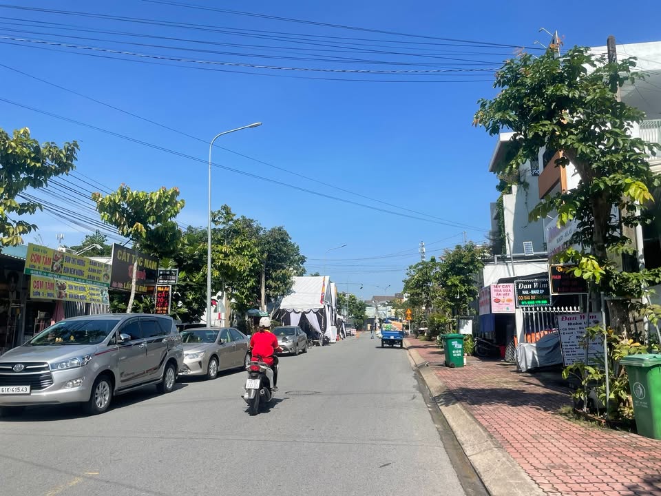 Nhà mặt tiền Hiệp Thành III, Thủ Dầu Một 75m² giá 16 triệu - Phù hợp làm văn phòng, spa, salon!