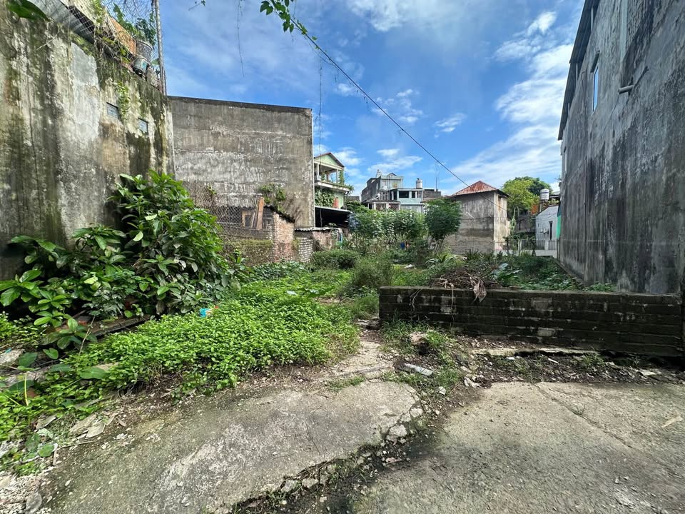 Đất thổ cư Quan Triều 142m² giá dưới 1 tỷ - 2 mặt tiền cực đẹp!