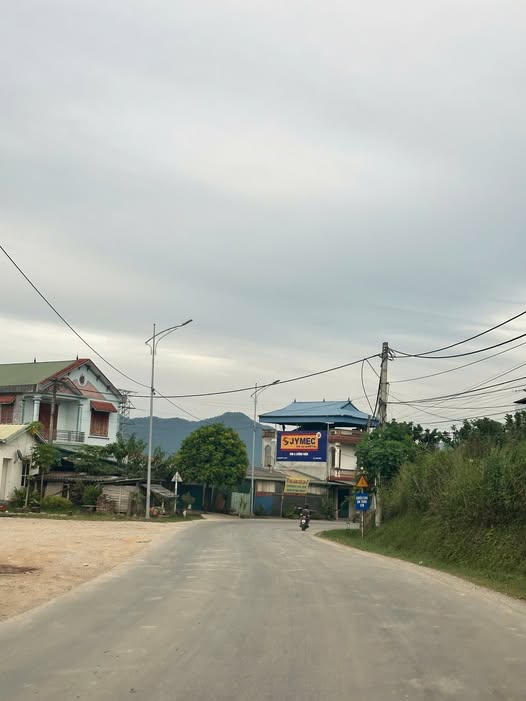 Đất nền Hưng Đạo, Cao Bằng 289m² giá 2 tỷ - Mặt tiền 14m, sổ đỏ chính chủ!