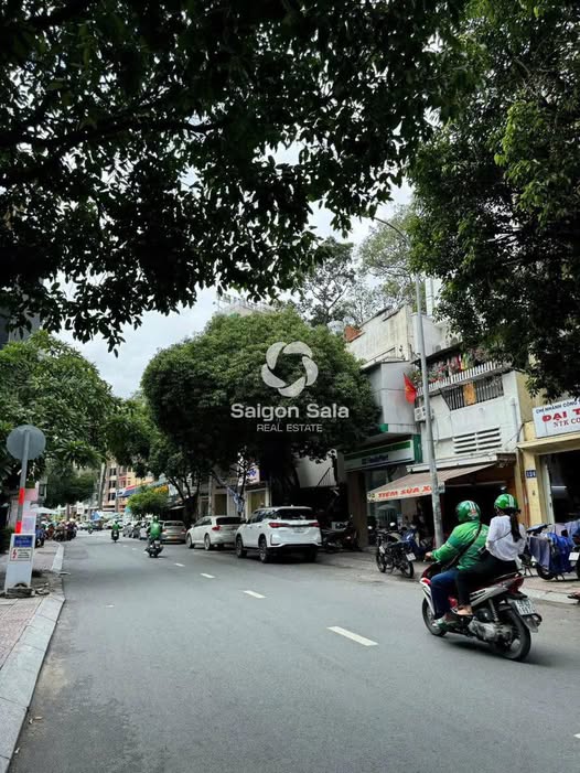 Bán nhà mặt tiền Lê Thị Riêng, Bến Thành, Quận 1 - 58m², giá chỉ 29 tỷ!