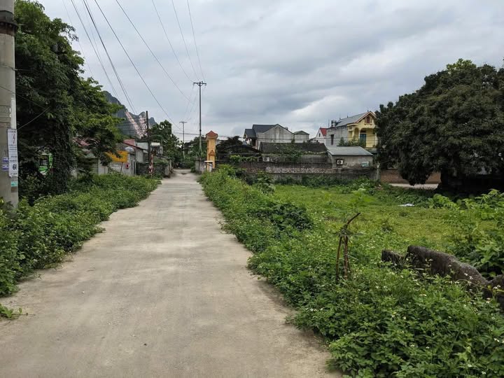 Đất nền thổ cư mặt tiền 42.9m tại Chương Mỹ, 889.3m² chỉ 20.9 tỷ - Cơ hội đầu tư sinh lời!