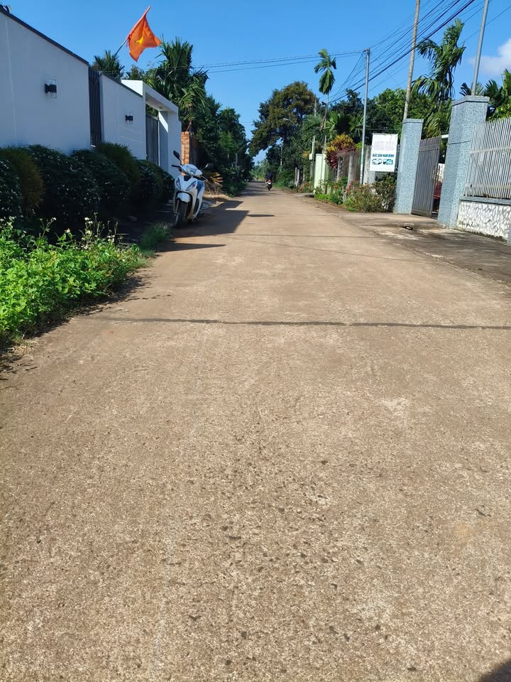 Đất nền Cư Kuin 317.4m² giá 3.589 tỷ - Đường bê tông, chính chủ bán gấp!