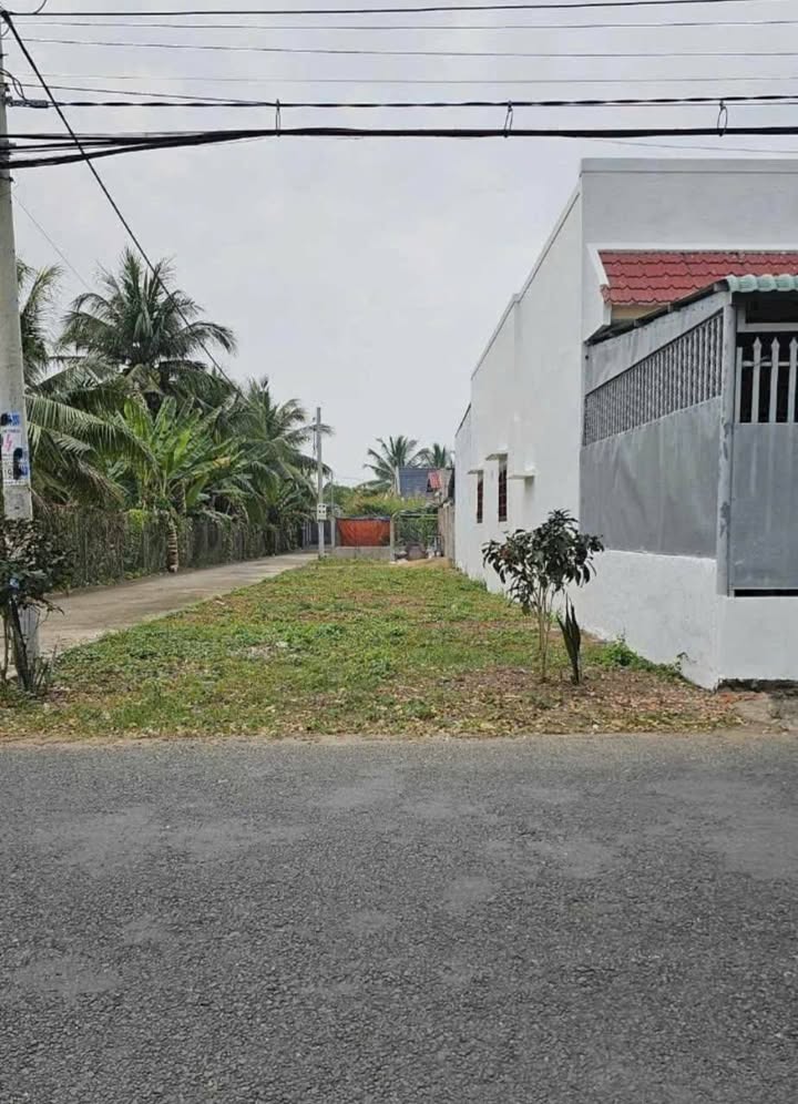 Đất nền 175m² Đạo Thạnh, Mỹ Tho giá 2 tỷ - Kinh doanh thuận lợi!